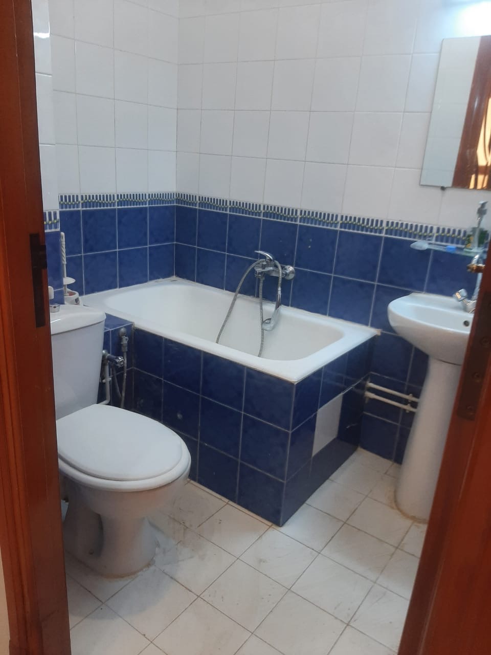 Ariana Ville Cite Ennasr 2 Location Appart. 1 pice Trs bel appartement s1  ennasr 2