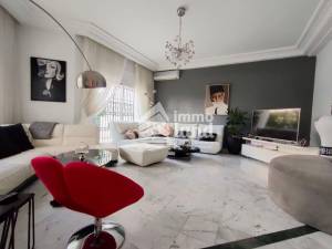 Mnihla Jardins d'el Menzah Vente Appart. 1 pice Triplex avec piscine aux  jardins del