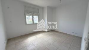 Ariana Ville El Menzah 8 Bureaux & Commerces Surfaces Immeuble usage bureautique de 600m2