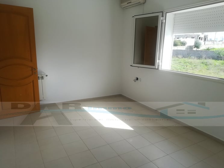 Bou Mhel El Bassatine Bou Mhel Location Appart. 4 pices Etage s3  boumhal belair