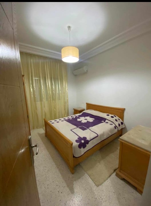 La Marsa El Aouina Location Appart. 1 pice S plus 1 meuble wahat rsd zayatine