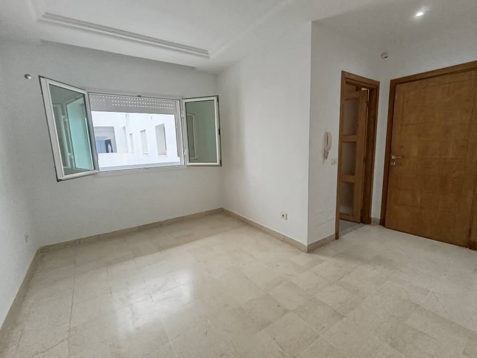 La Marsa El Aouina Vente Appart. 1 pice S 1 investissement wahat rsd zayatine