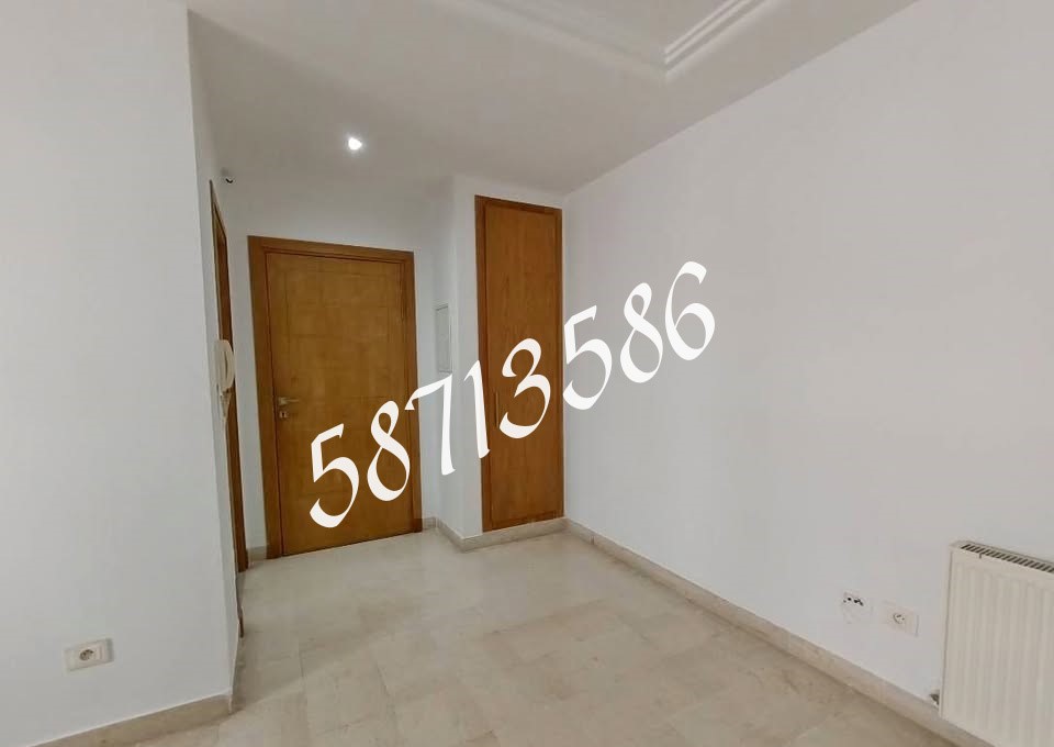 La Marsa El Aouina Vente Appart. 1 pice S plus 1 titre  wahat zayatine