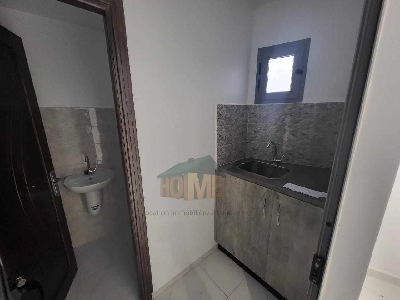 Sousse Ville Sousse Location Appart. 1 pice Bureau a1 jamais habit