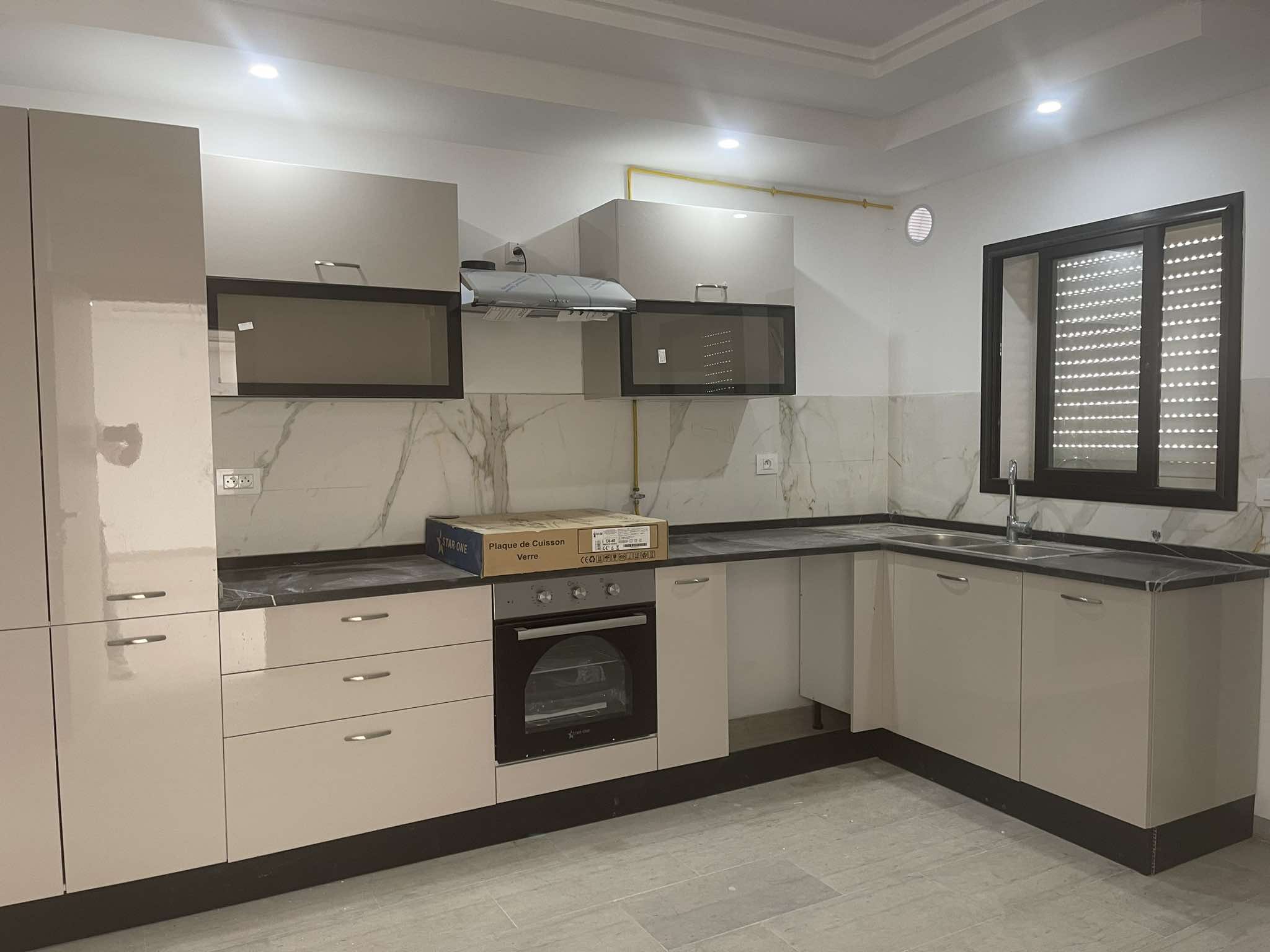 Ezzahra Ezzahra Location Appart. 4 pices Duplex s4  ezzahra ville