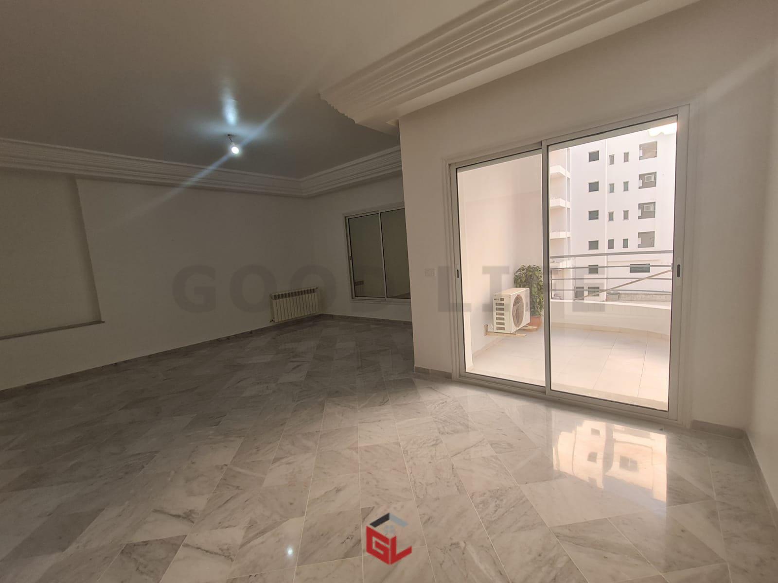 Ain Zaghouan Jardins de Carthage Location Appart. 4 pices S3 au 2me tage avec suite parentale aux jdc