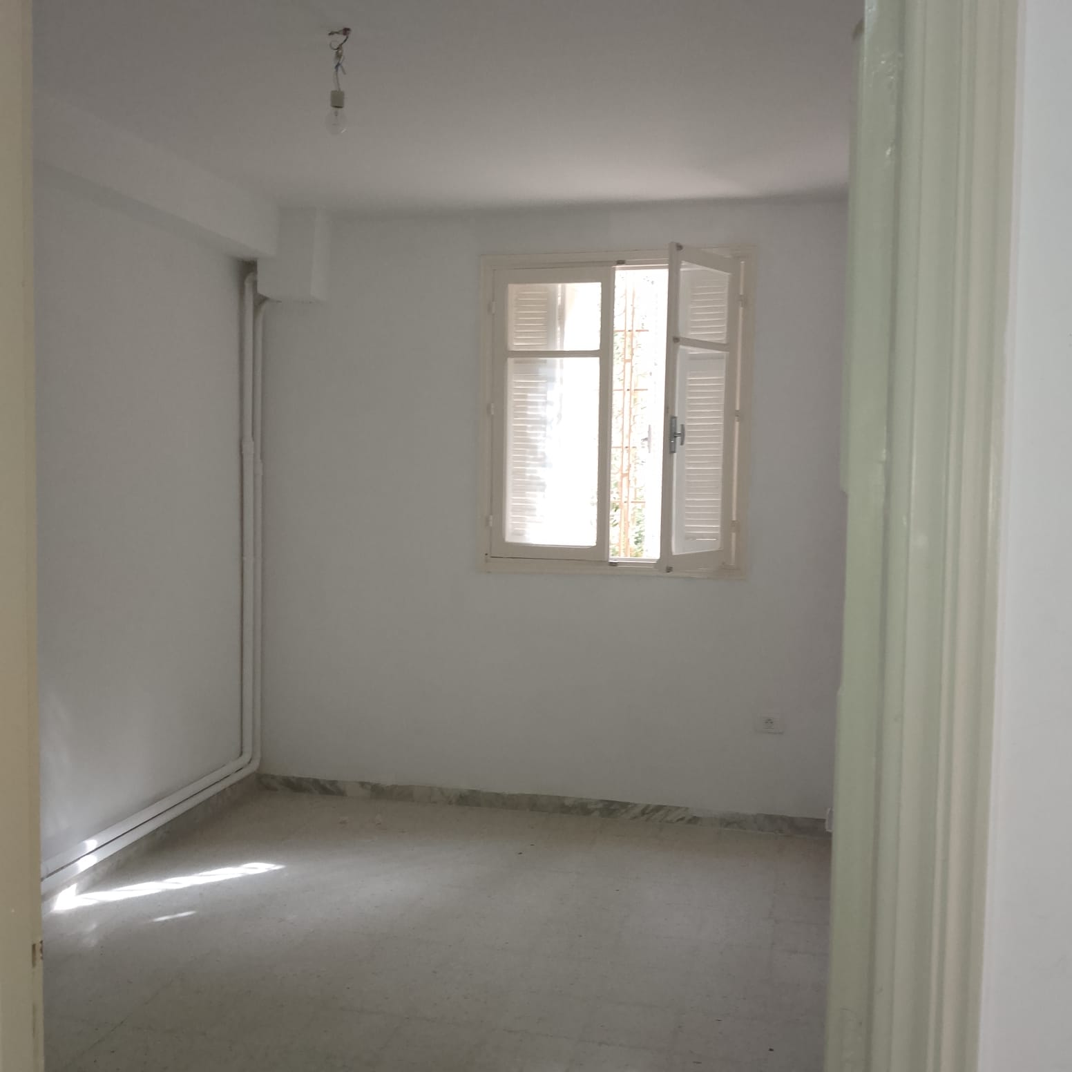 Ariana Ville El Menzah 6 Location Appart. 3 pices Un lumineux rdc de villa s2  menzah6
