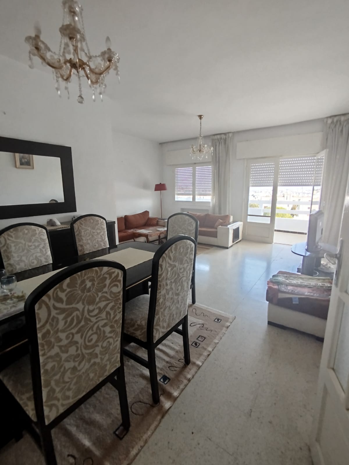 El Menzah El Manar 2 Vente Appart. 4 pices Av appartement s3  manar2