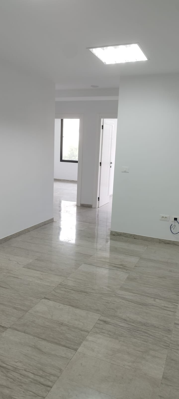 La Marsa El Aouina Location Appart. 3 pices Deux app s2 et s3 usage bureautique  laouina