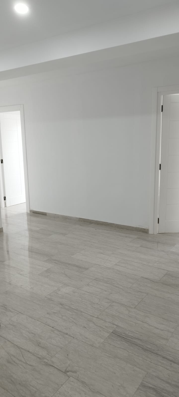 La Marsa El Aouina Location Appart. 3 pices Deux app s2 et s3 usage bureautique  laouina