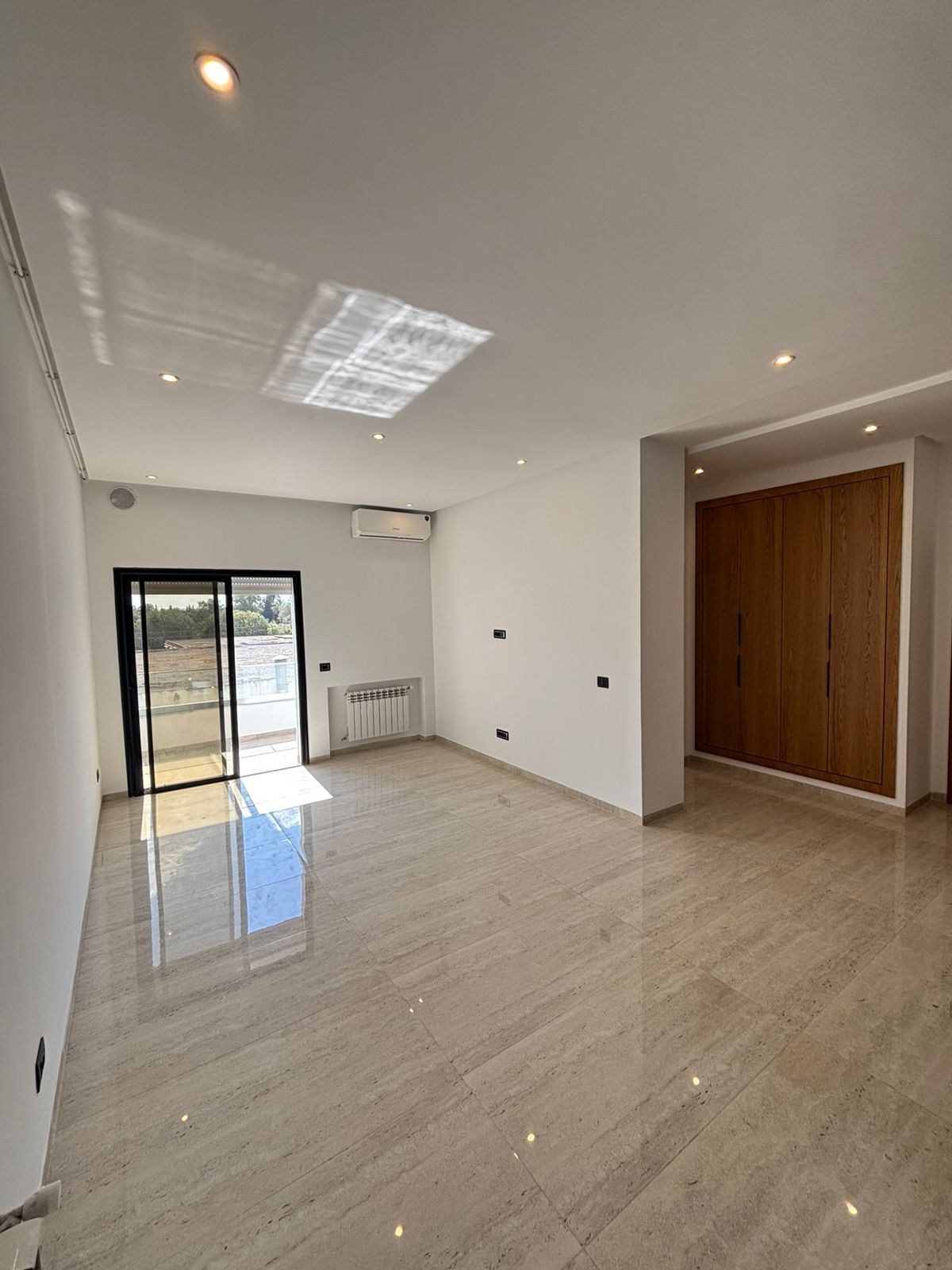 La Soukra Chotrana 1 Vente Appart. 3 pices Des s1  a la soukra