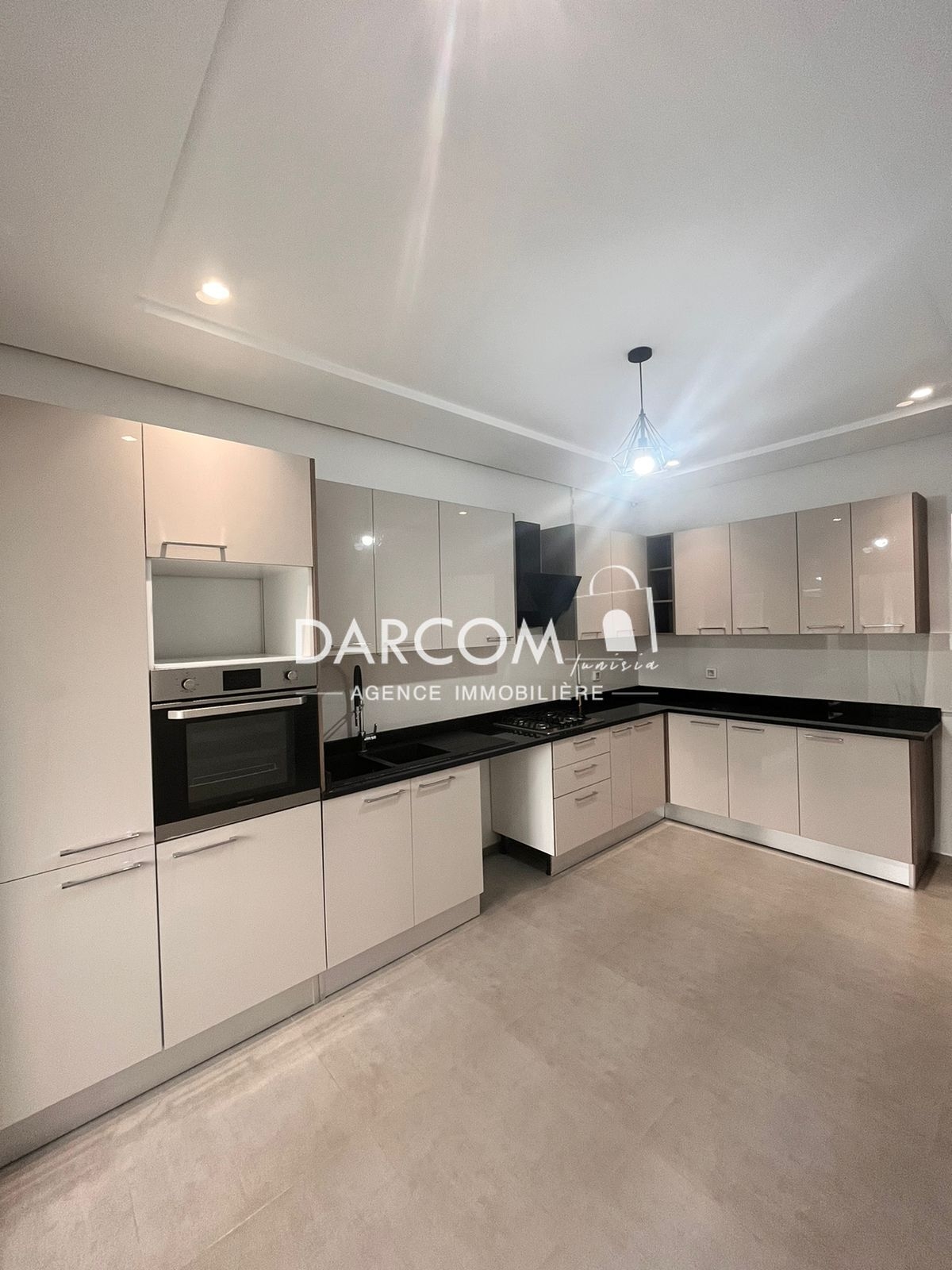 La Soukra La Soukra Vente Appart. 3 pices Des s3 neuf  chotrana 1