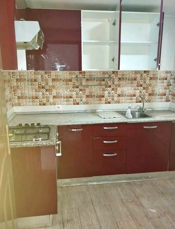 Ariana Ville El Menzah 5 Location Appart. 3 pices Rez de chausse d'une villa menzah 5