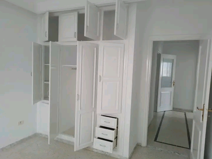 Ariana Ville Cite Ennasr 2 Location Appart. 4 pices tage d'une villa s plus 3 cit nasr 2