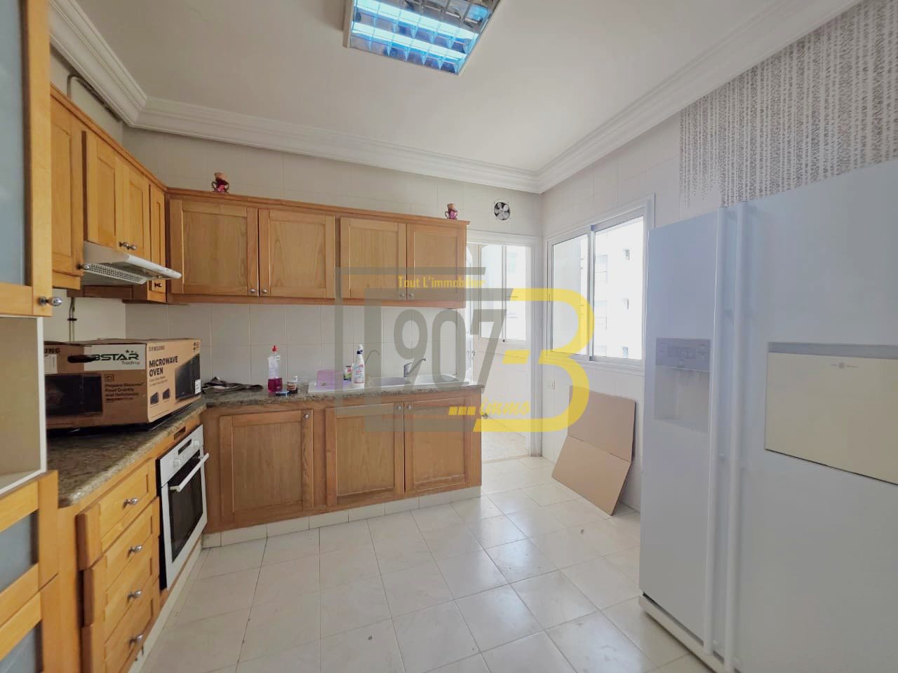 Ariana Ville Cite Ennasr 2 Location Appart. 4 pices Un appartement s4 vide  cit ennasr