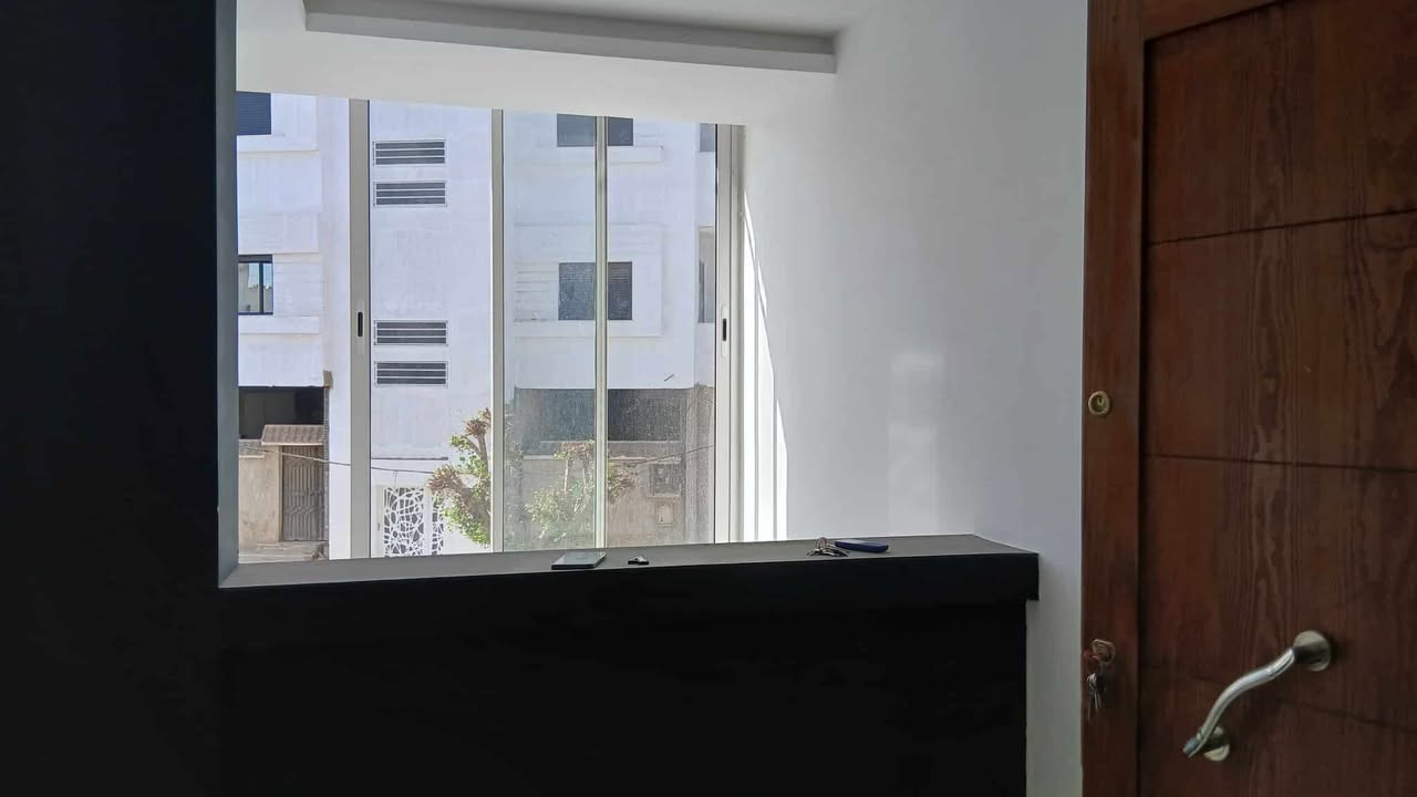 El Mourouj El Mourouj Bureaux & Commerces Surfaces Local commercial a mourouj 3 premier tage