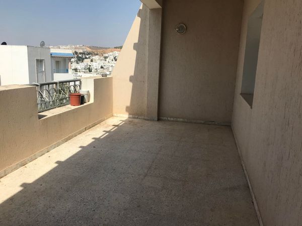 Ariana Ville Cite Ennasr 2 Location Appart. 2 pices Grand s1 meubl avec terrasse