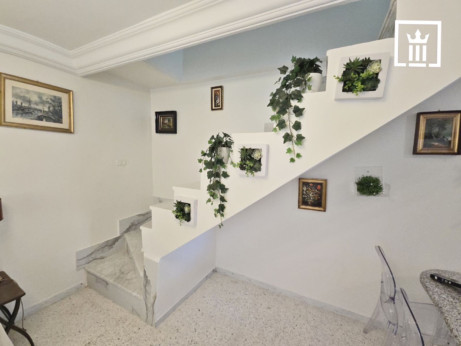 La Marsa Cite Des Juges 2 Location Appart. 1 pice Duplex s1 meuble