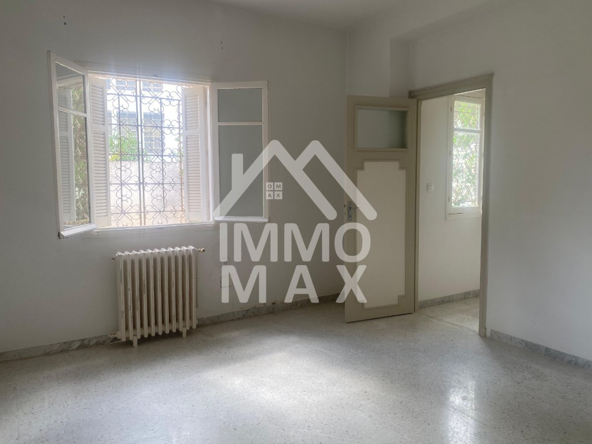 Ariana Ville&nbsp;El Menzah 6&nbsp;Location&nbsp;Appart. 5 pi�ces+&nbsp;Etage de villa s5 menzah 6