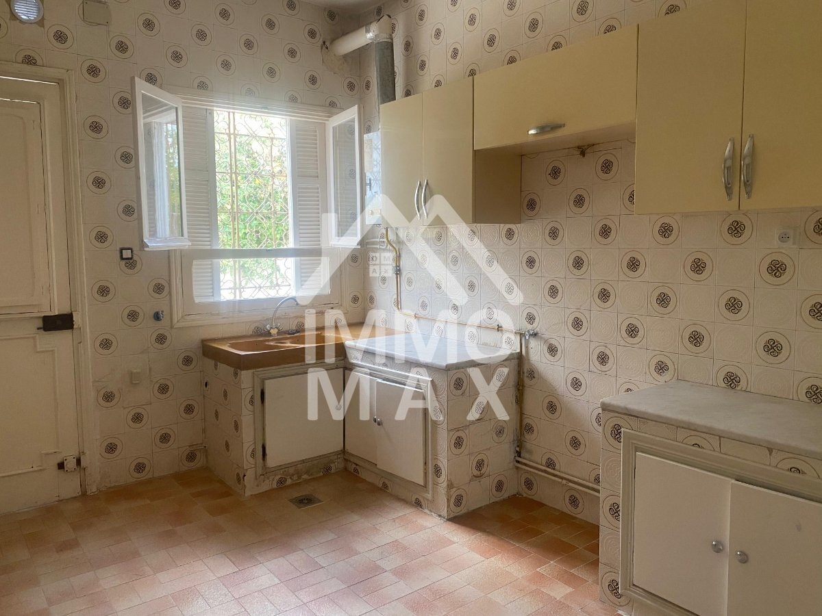 Ariana Ville&nbsp;El Menzah 6&nbsp;Location&nbsp;Appart. 5 pi�ces+&nbsp;Etage de villa s5 menzah 6