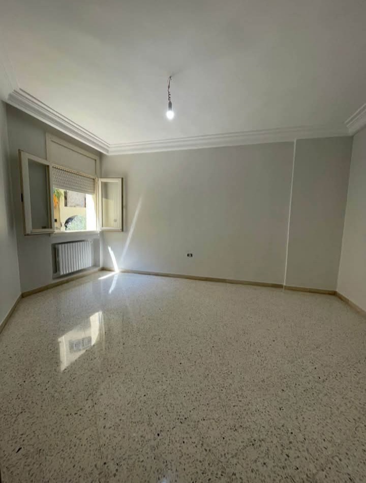 La Marsa El Aouina Location Appart. 4 pices S3 hst cit wahat