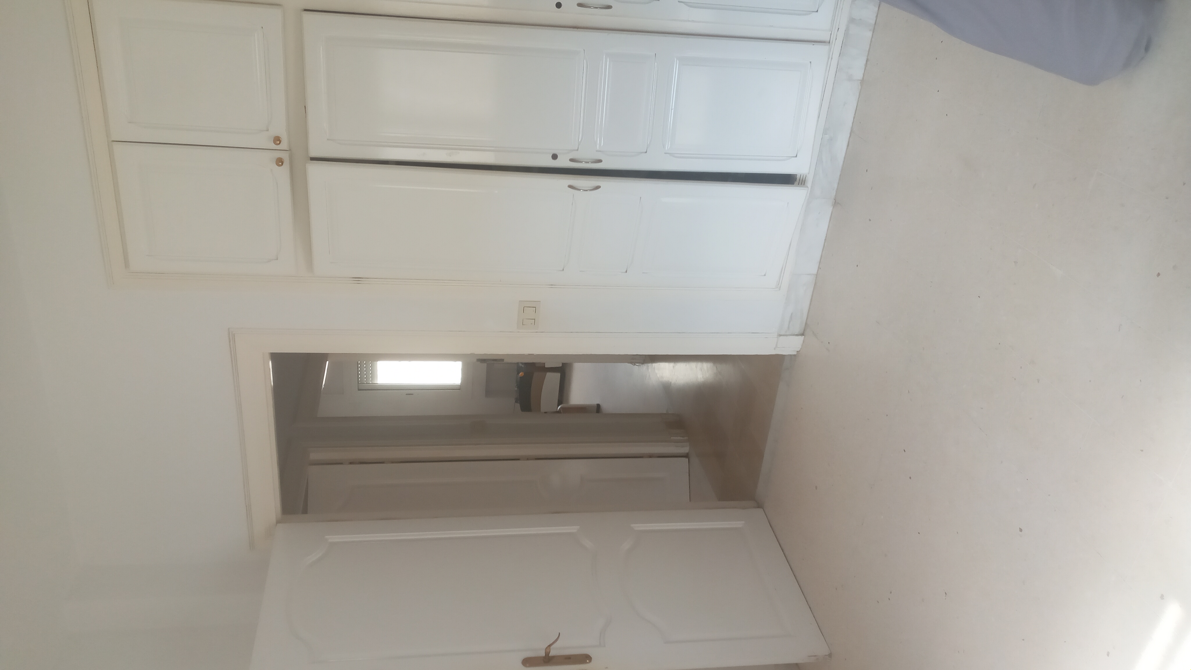 La Soukra La Soukra Location Appart. 4 pices S3 soukra zone hamadi abid
