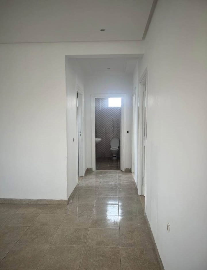 La Soukra La Soukra Location Appart. 3 pices Bel s2  soukra