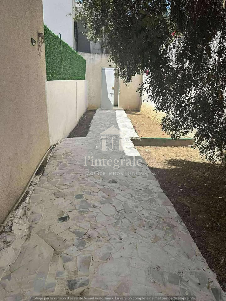 Ariana Ville El Menzah 5 Location Appart. 2 pices S1 meubl au rdc