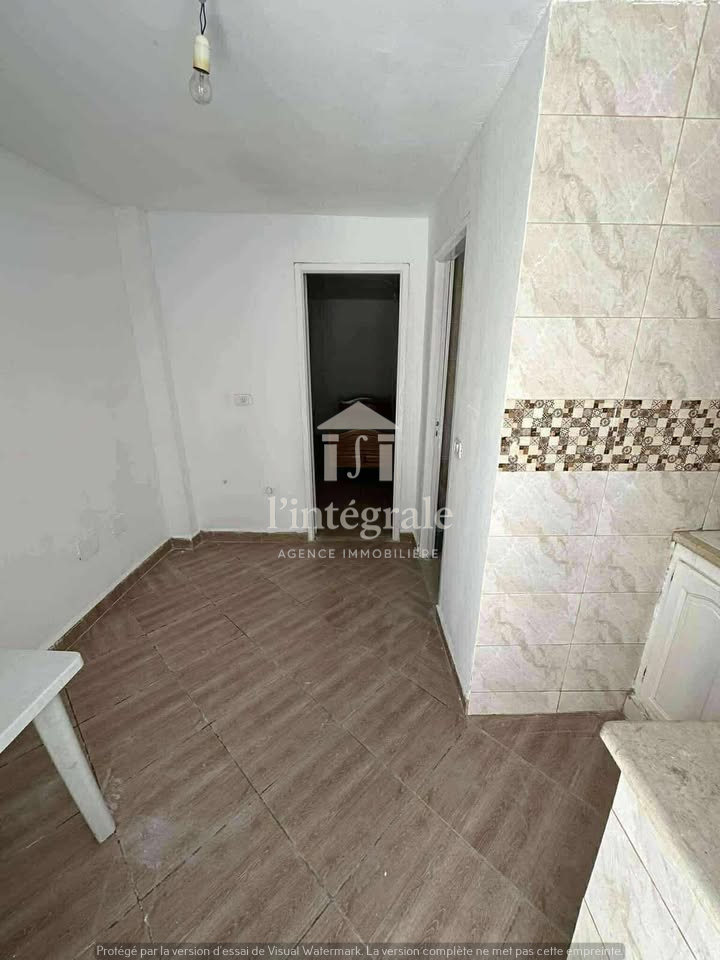 Ariana Ville El Menzah 5 Location Appart. 2 pices S1 meubl au rdc