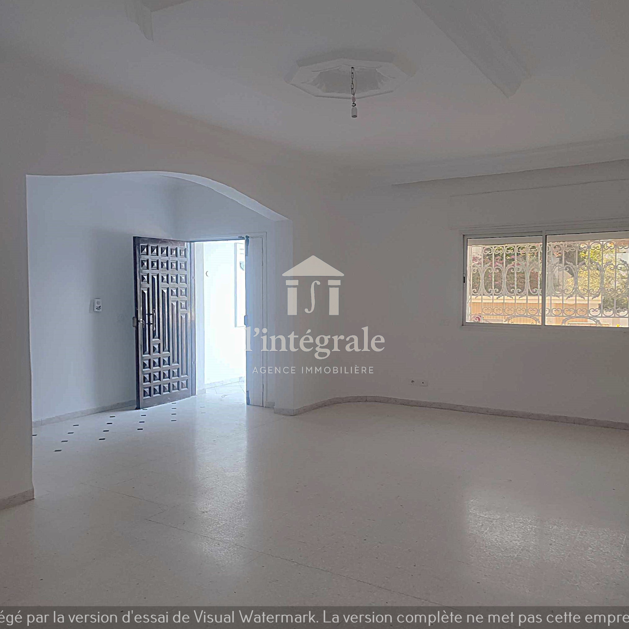 Mnihla Jardins d'el Menzah Location Maisons Vaste rez de chausse d'une villa indpendant
