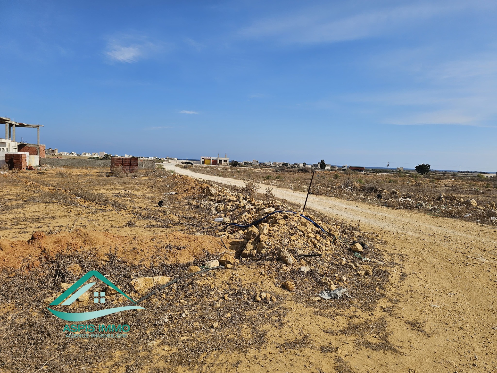 Kelibia Kelibia Vente Surfaces Vt708 terrain 269 m2 sur la route  kelibia