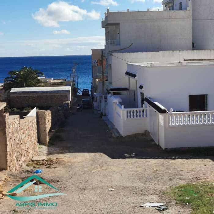 Kelibia Kelibia Vente Surfaces Vt780 terrain 290 m2 en face de fort kelibia