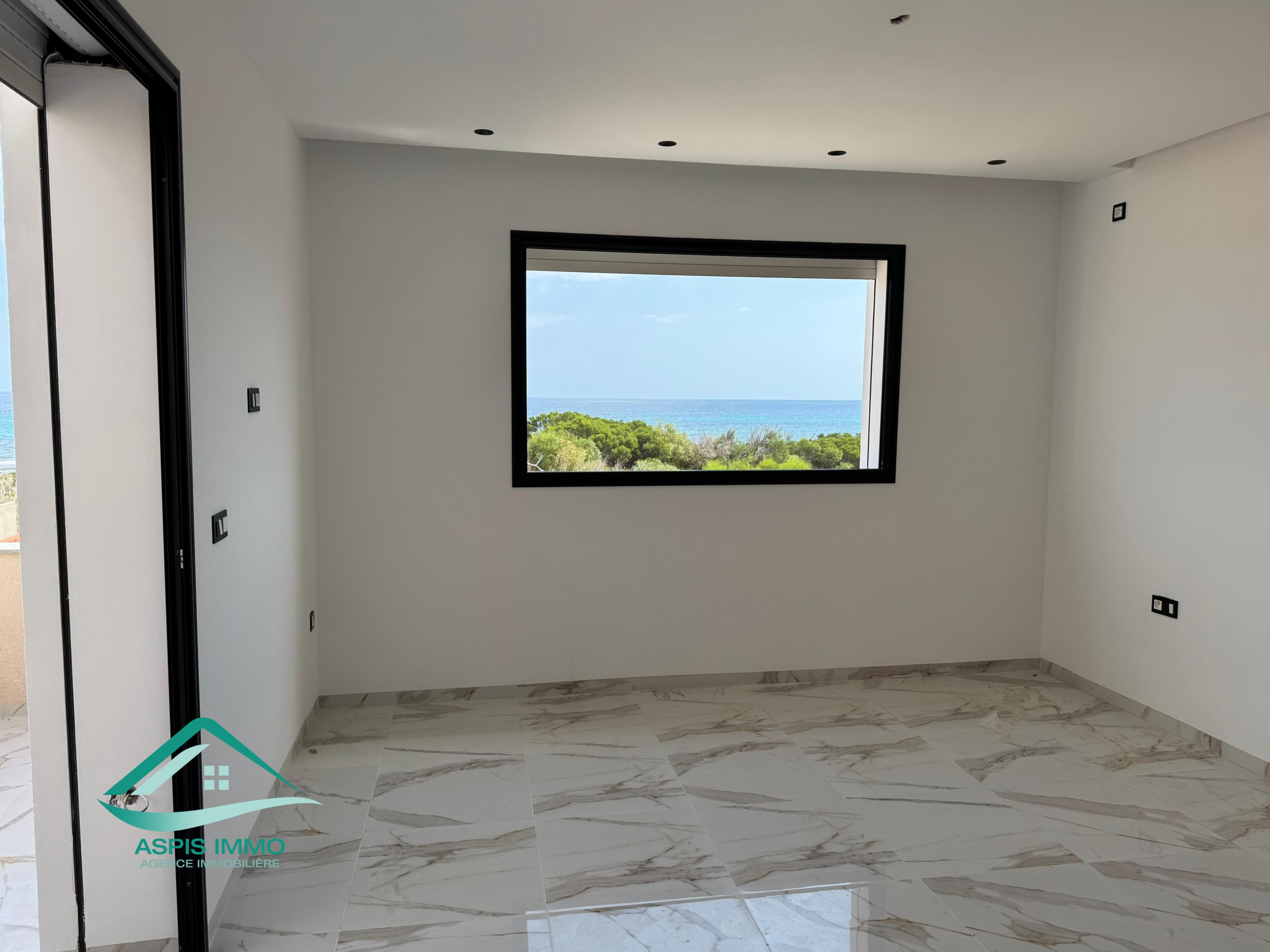 Kelibia Kerkouane Vente Maisons Vt877 villa avec piscine  plage kerkouene