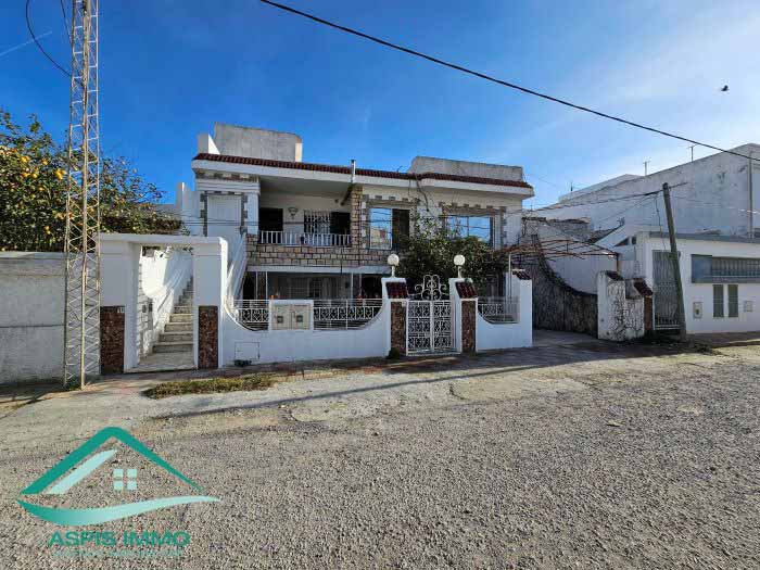 Kelibia Kelibia Vente Maisons Vt888 villa 300 m2  cit riadh kelibia