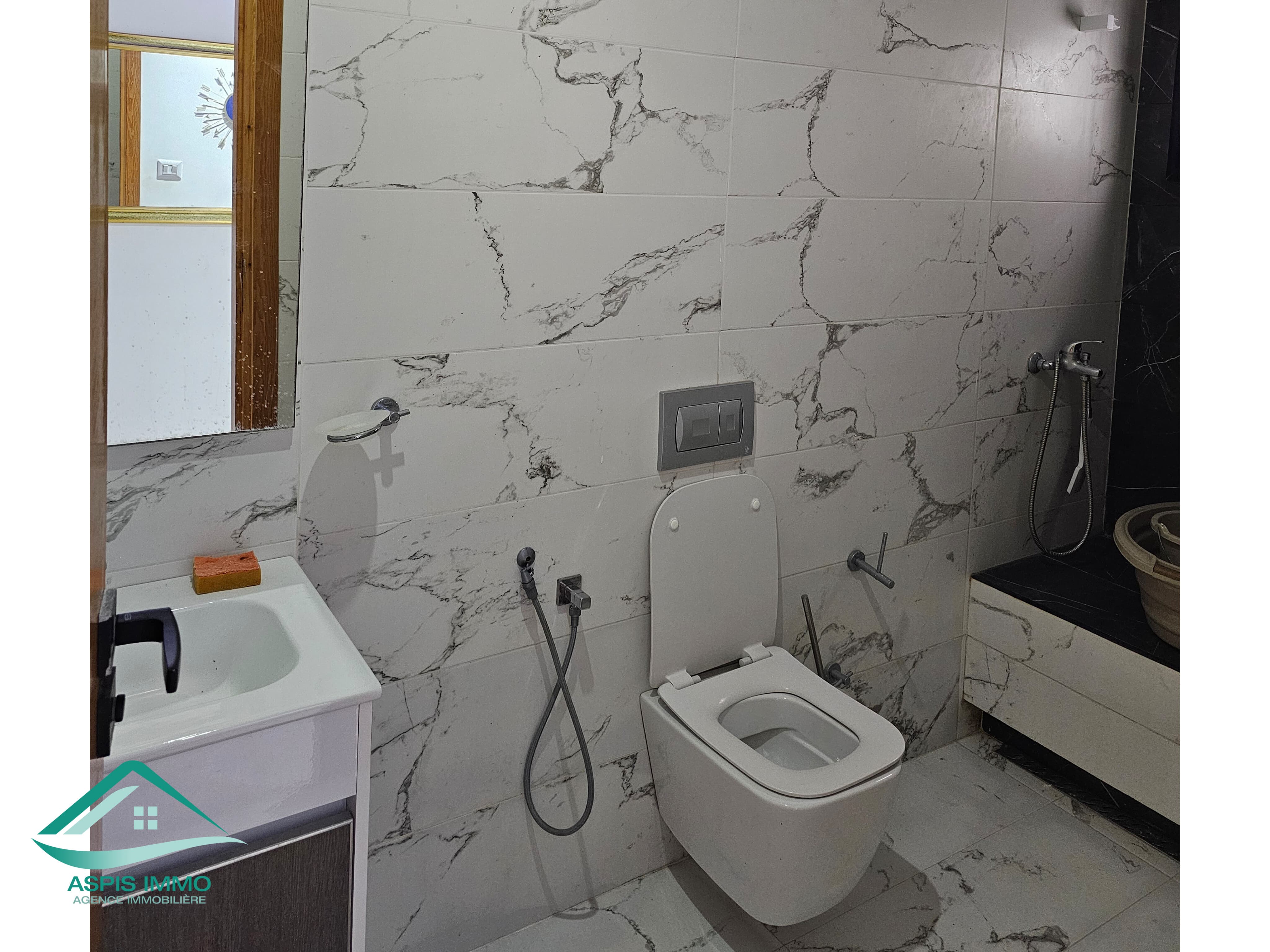 Hammam El Ghezaz Hammam El Ghezaz Vente Appart. 3 pices Vt946 appartement 95 m2  hamam ghzez