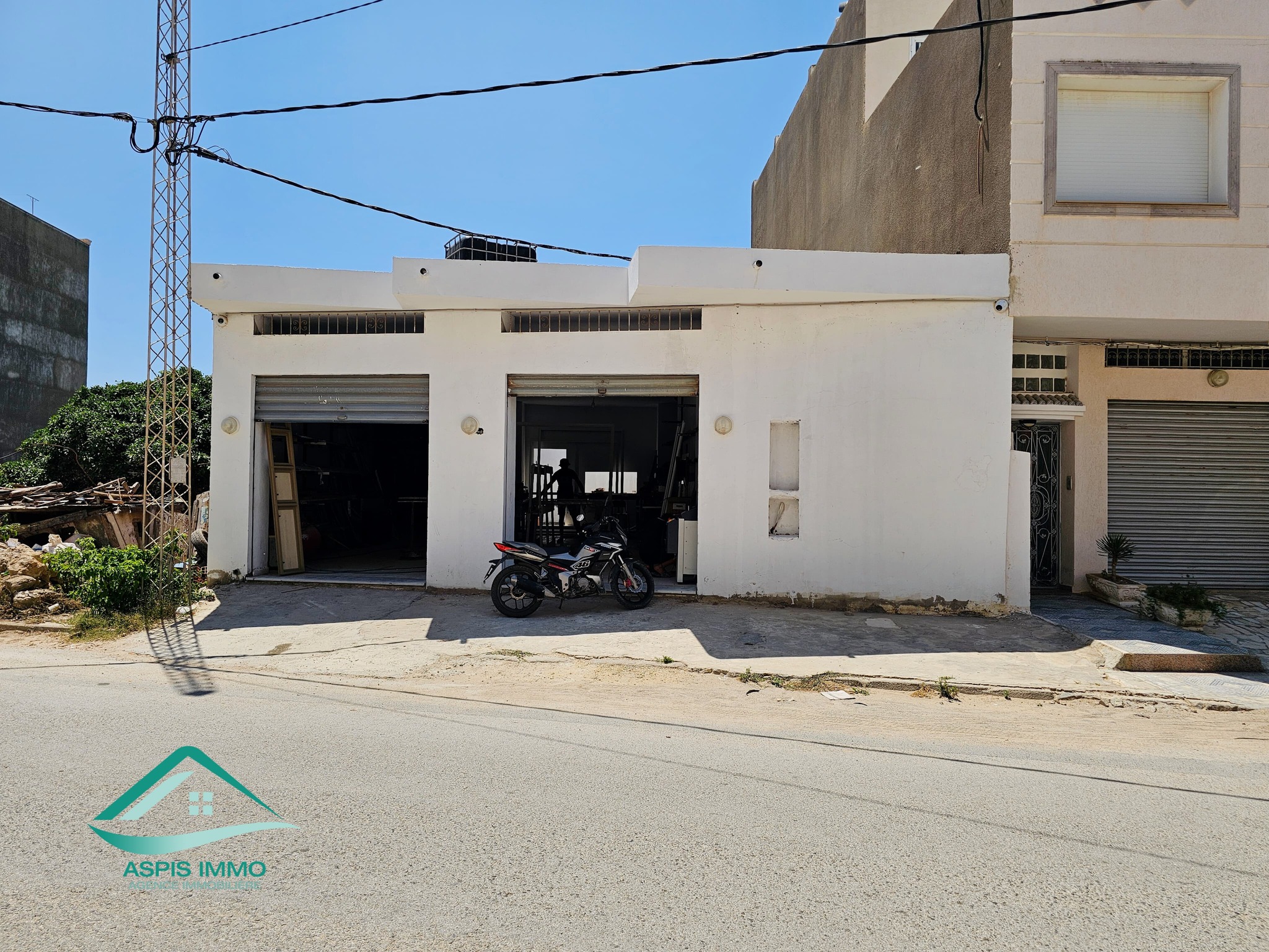 Kelibia Kelibia Vente Autre Vt997 garage 200 m2  kelibia