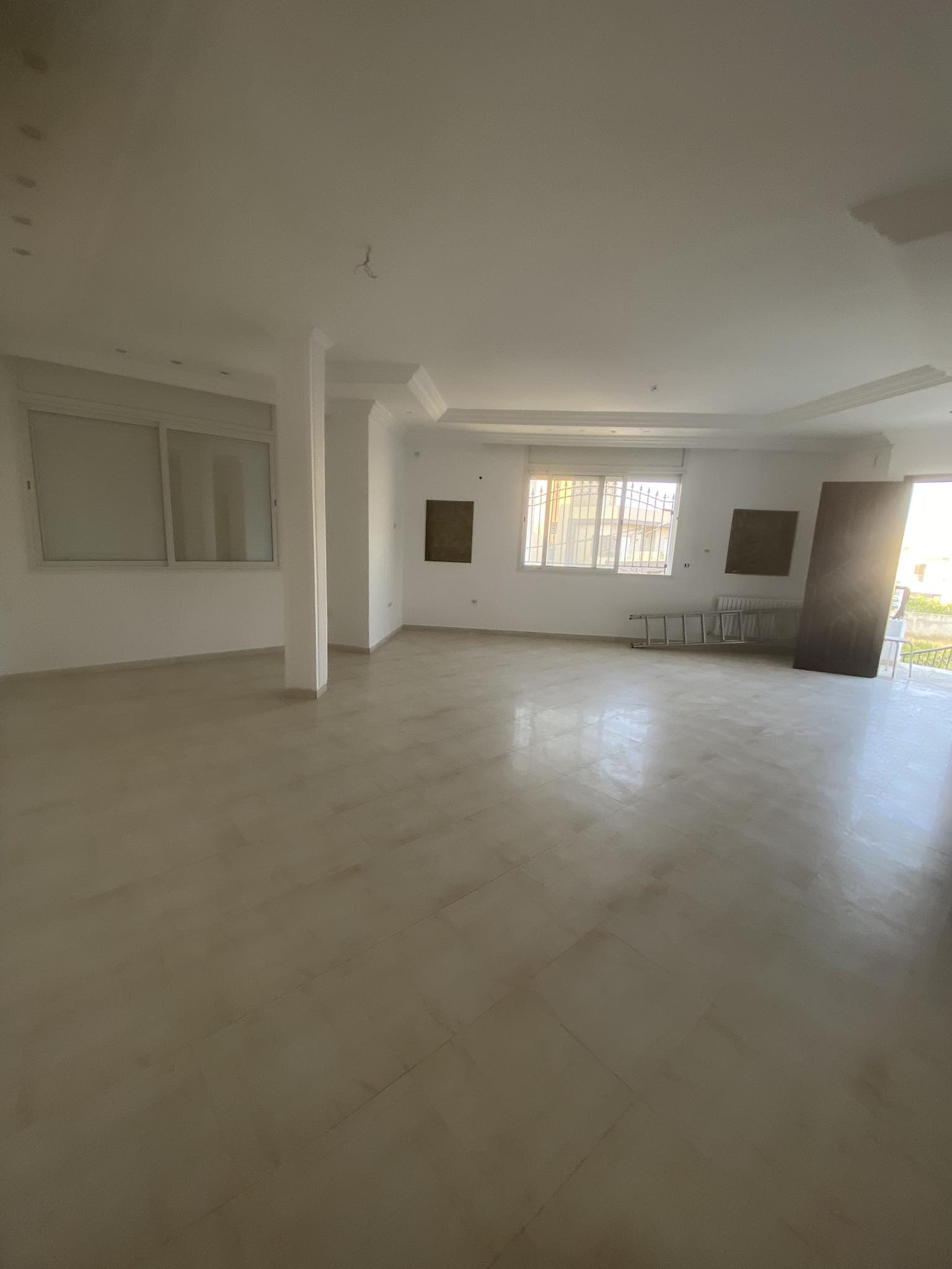 Ariana Ville Riadh Landlous Location Maisons Etage de villa s4 1500 d riadh el andalous