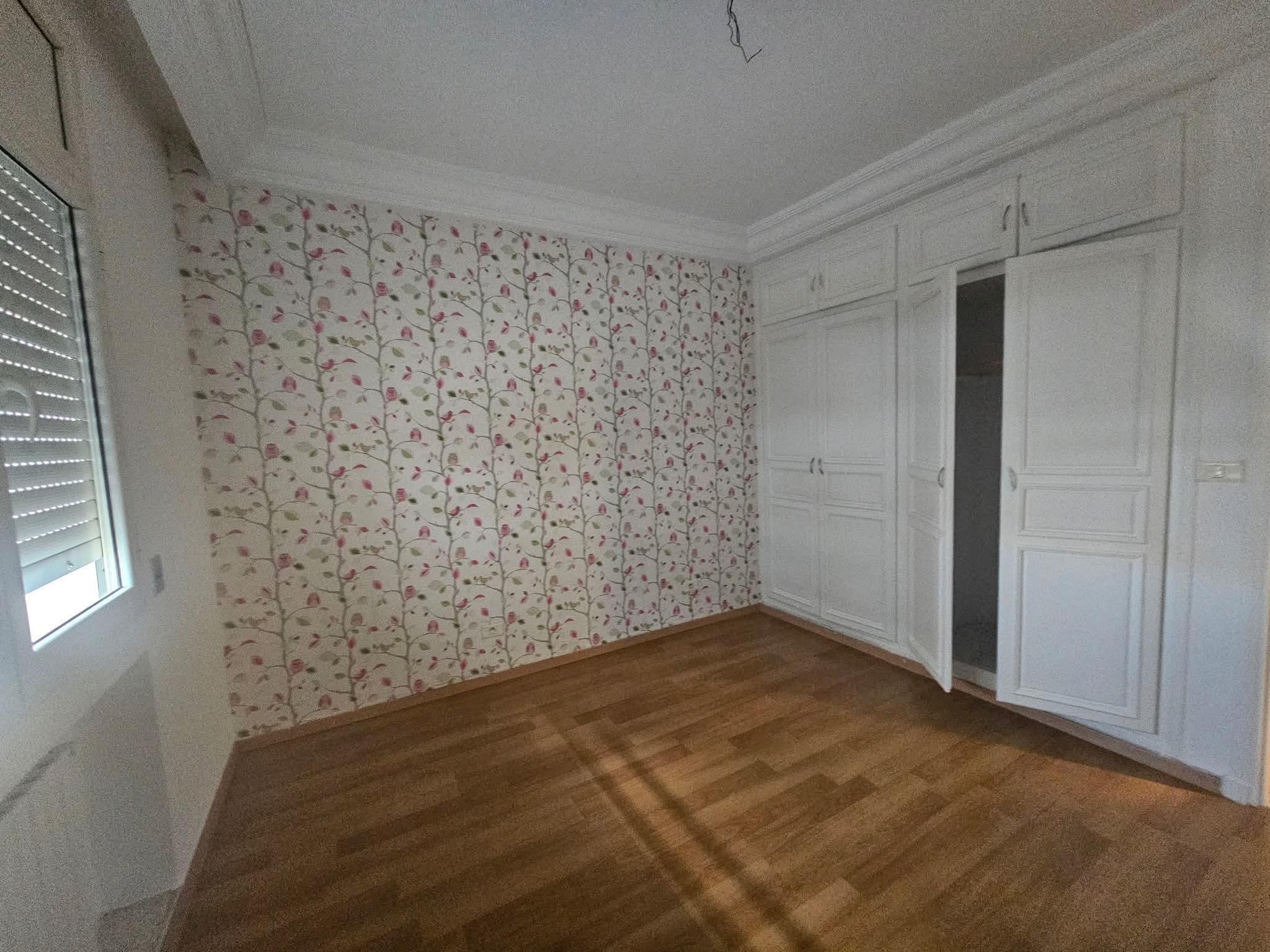 Ariana Ville Riadh Landlous Location Appart. 4 pices S3 1400 d riadh el andalous