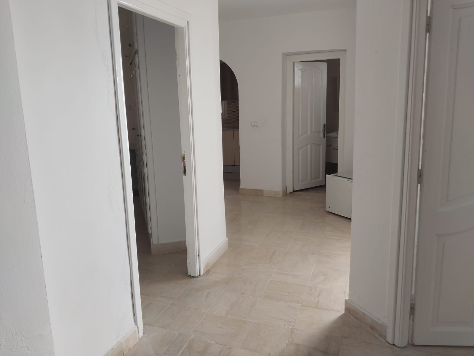 La Marsa El Aouina Location Appart. 1 pice S1  l'tage de villa