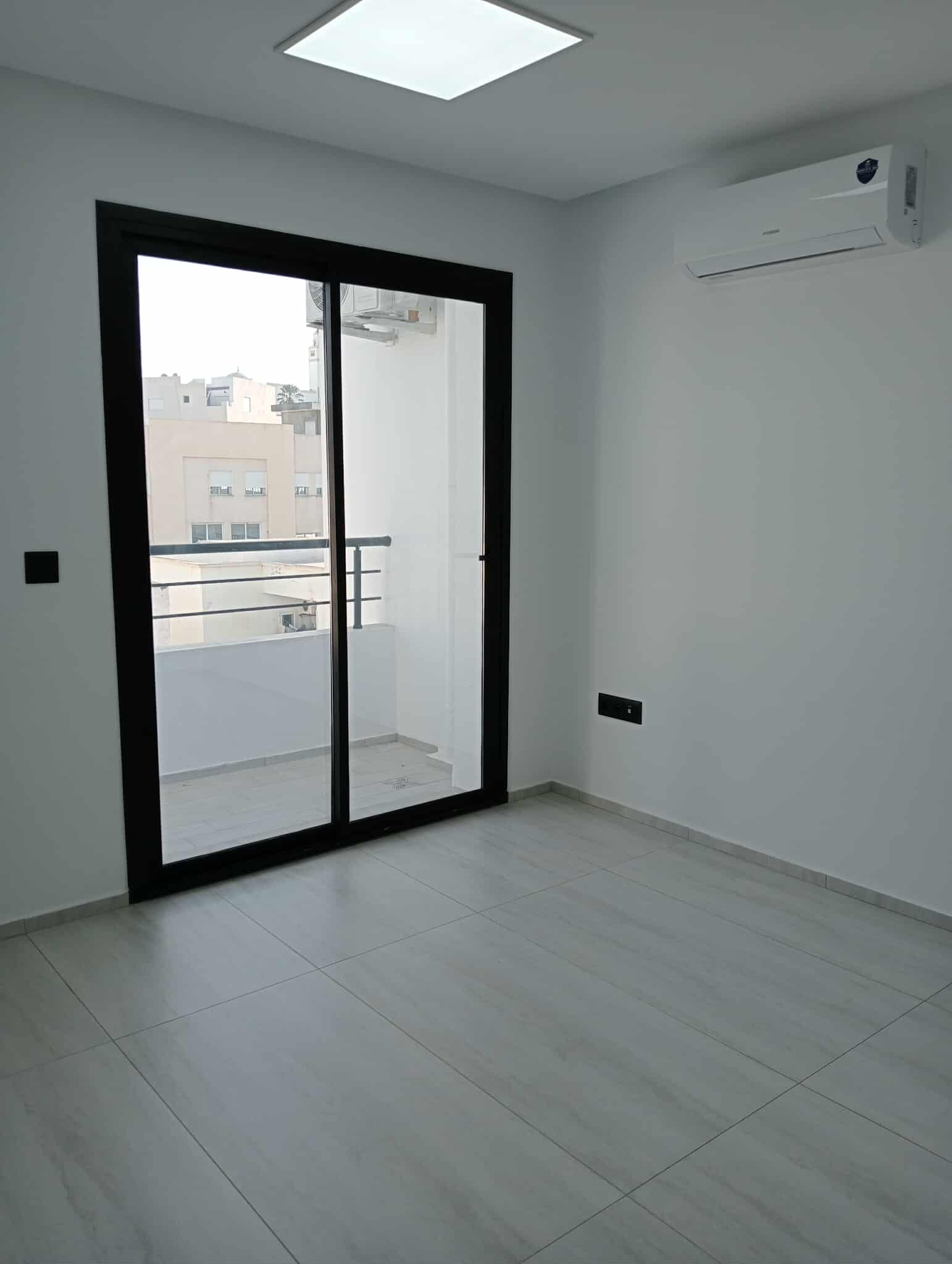 Rades Rades Bureaux & Commerces Bureau Des bureaux  s2  rades