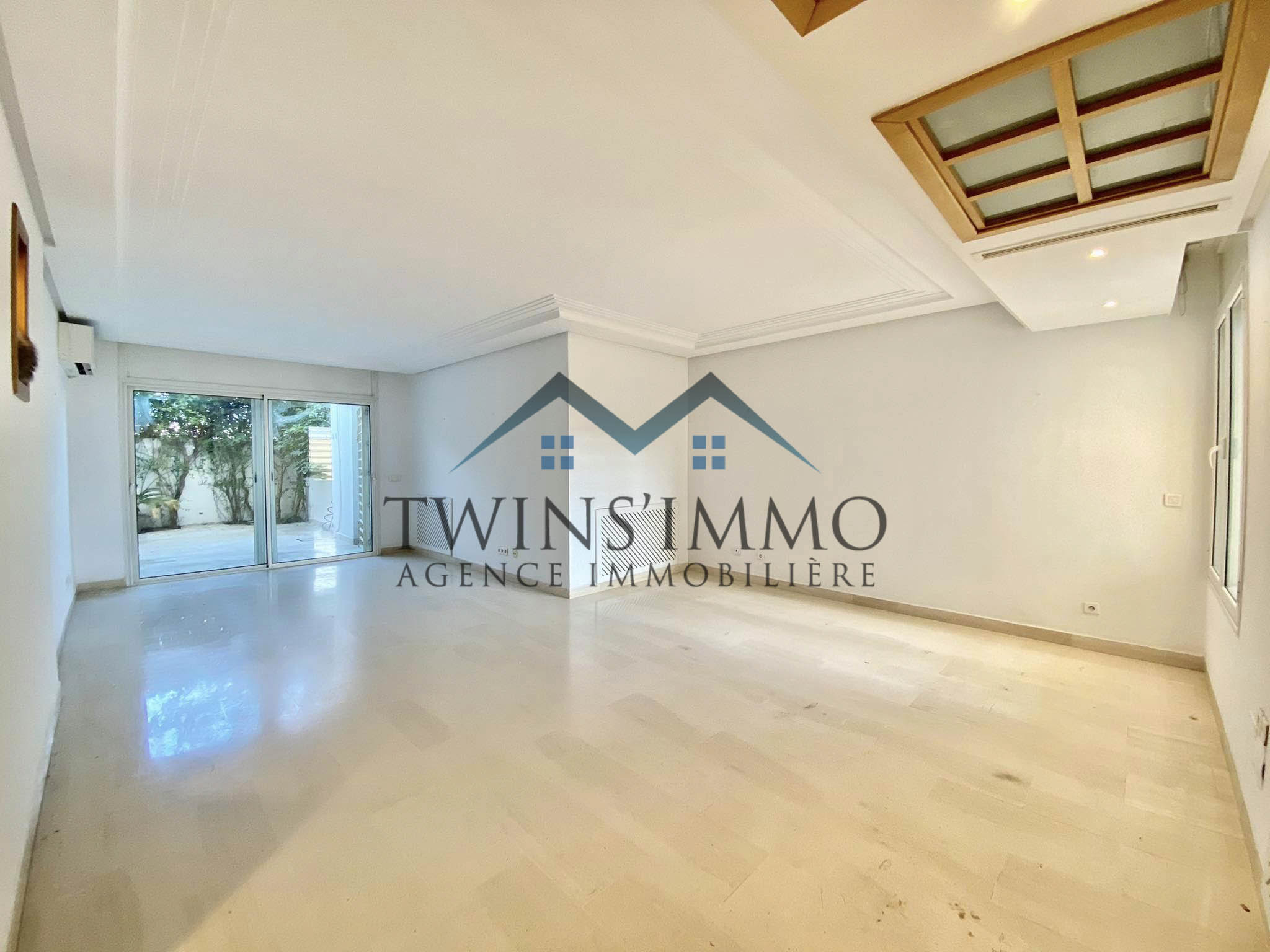 La Marsa Cite El Hana Location Duplex Duplex de 240 m2  la marsa