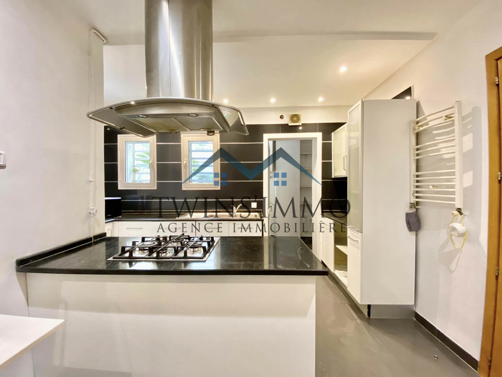 La Marsa Cite El Hana Location Duplex Duplex de 240 m2  la marsa