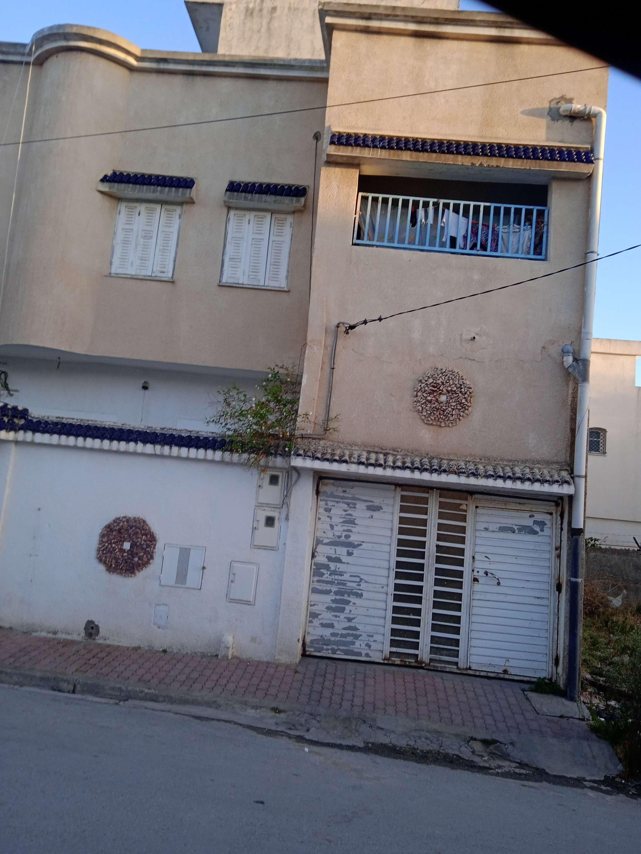 Ettadhamen Cite Ettadhamen Vente Maisons Une belle villa ds un endroit calme