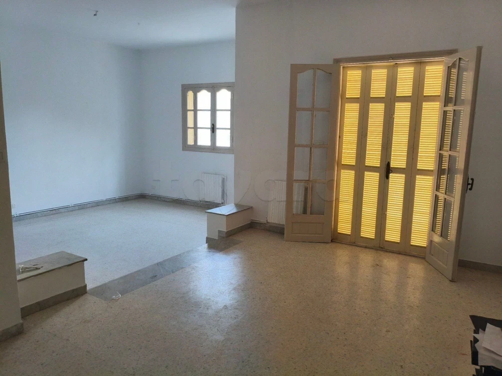 El Menzah El Manar 2 Location Maisons Villa  usage d'habitation ou bureautique  manar