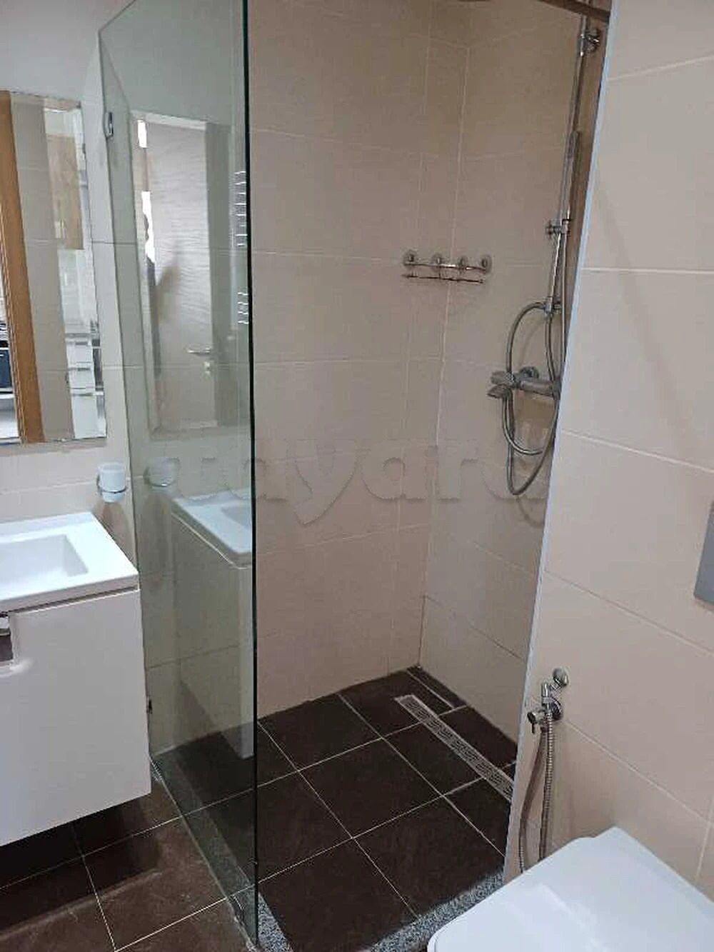 Mnihla Jardins d'el Menzah Location Appart. 2 pices Appartement s1 hs  jardin d'el menzah 2