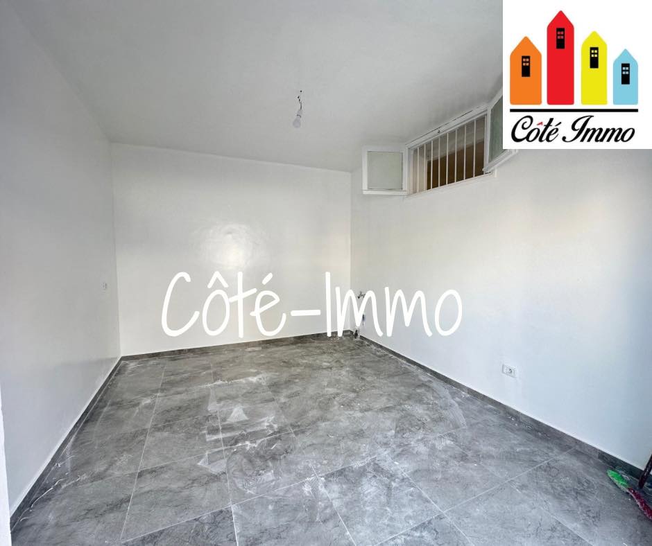 Hammam Lif Hammam Lif Location Surfaces Local commercial de 15m  hammam lif
