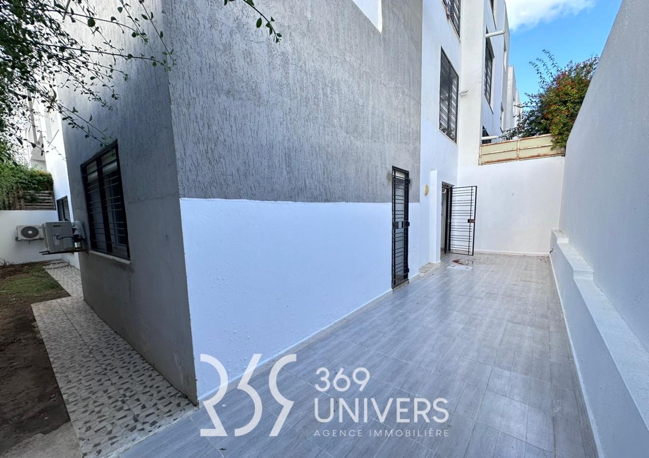 La Marsa Cite El Khalil Vente Appart. 2 pices Appartement avec terrasse  la marsa ref sh029