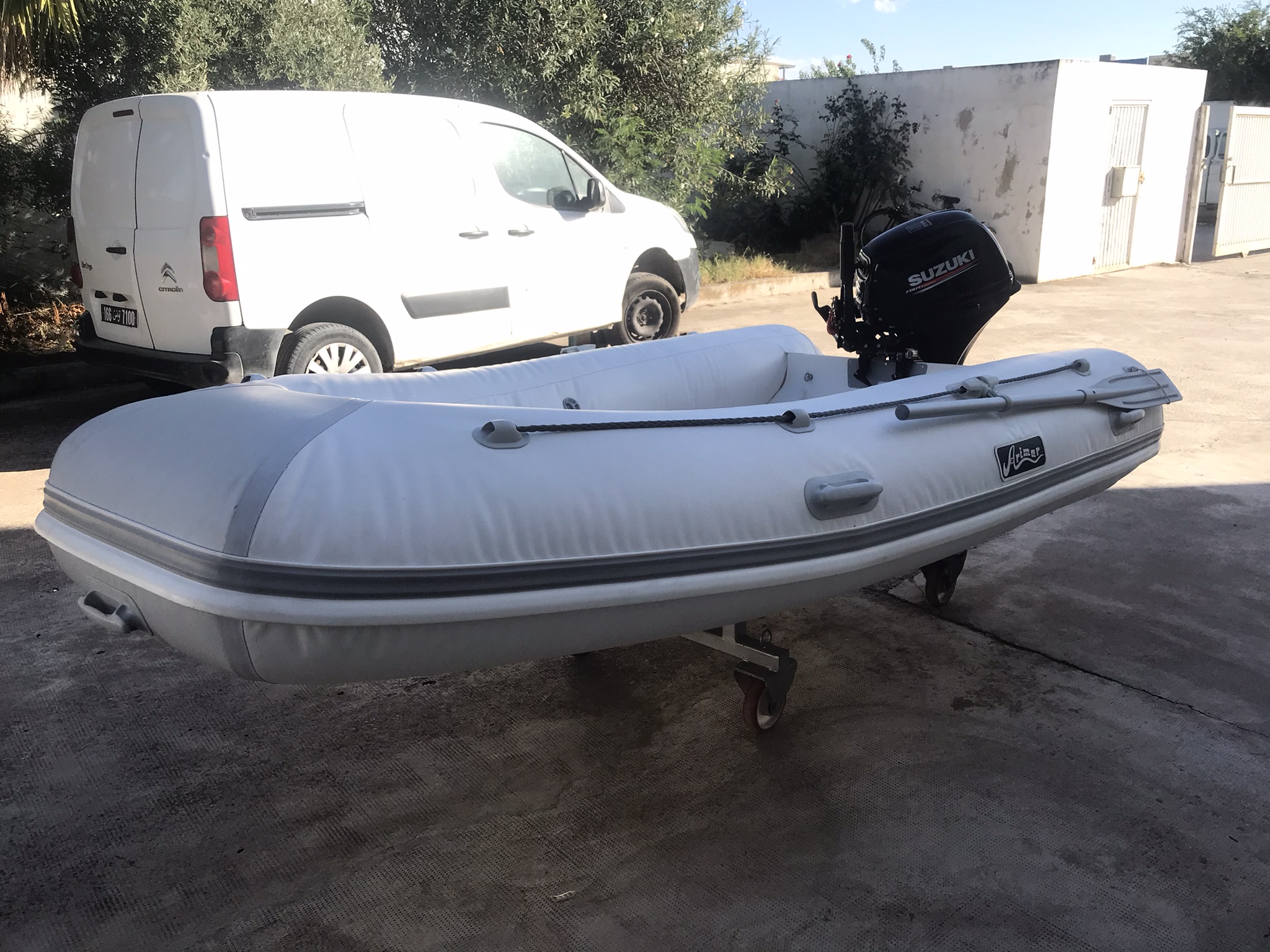 Carthage Cartage Byrsa Bateaux  moteurs Semi-rigide Semi rigide