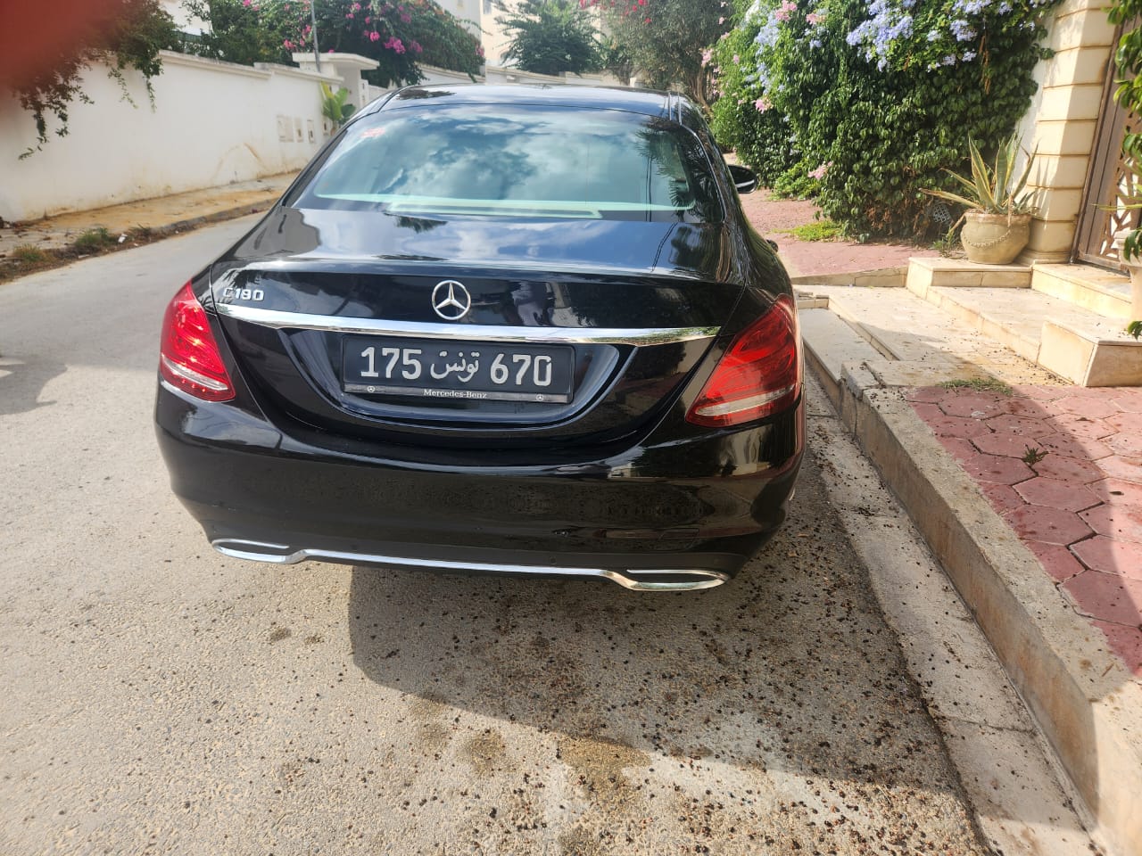Ariana Ville Cite Ennasr 1 Mercedes C Mercedes c180
