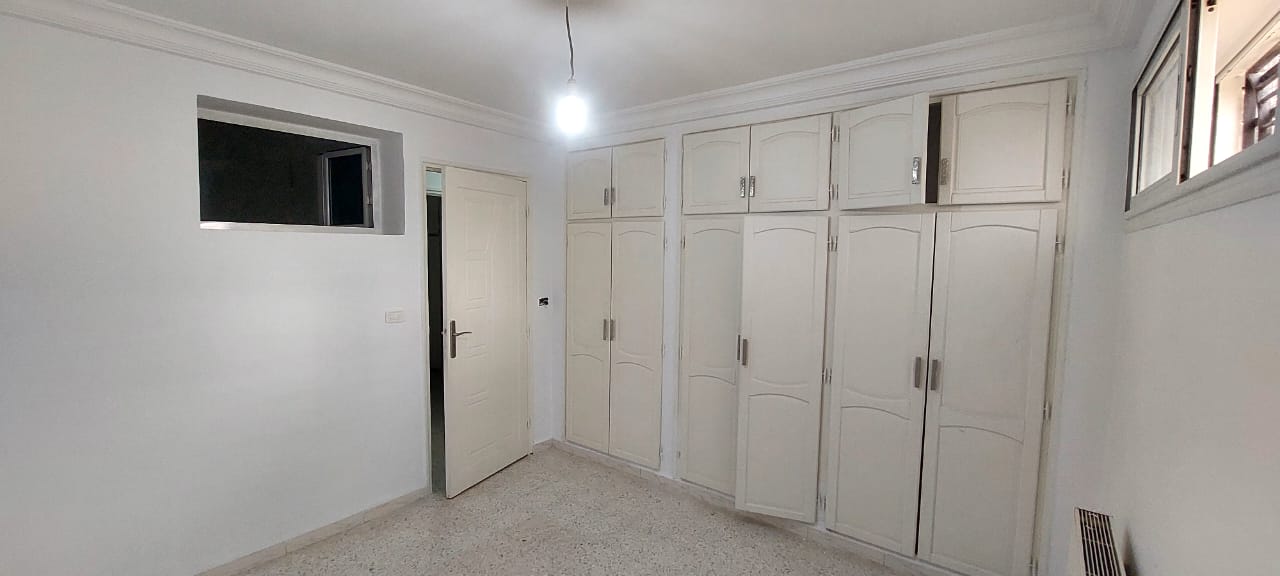 El Menzah El Manar 1 Location Appart. 3 pices Appartement